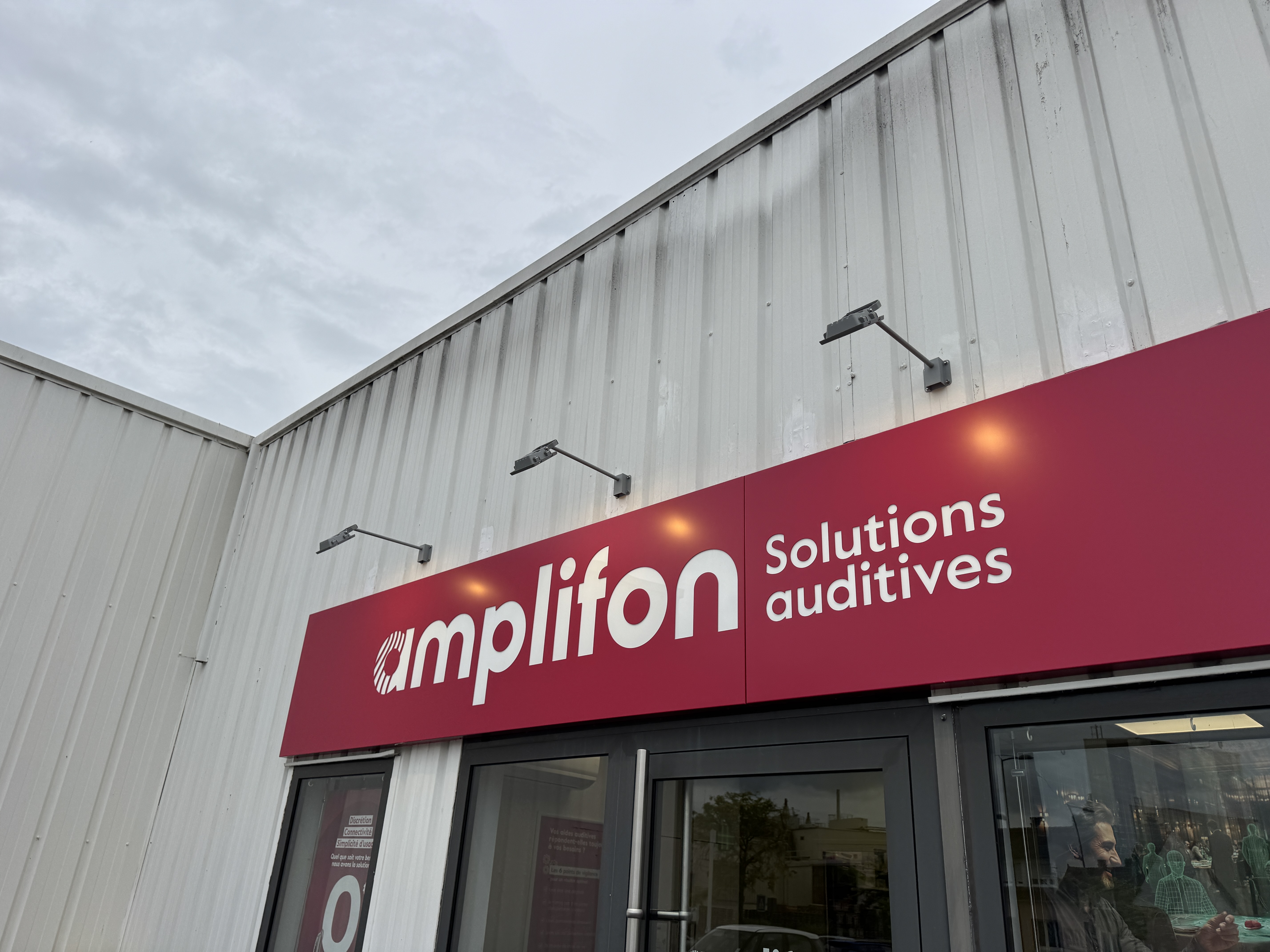 Façade Amplifon